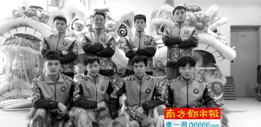 佛山比麟堂舞动南狮 3分钟变3个高桩阵