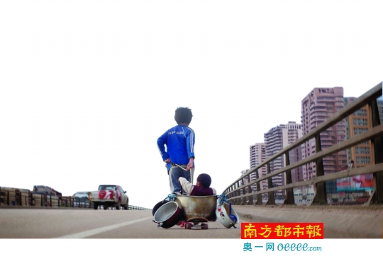 《何以为家》这部“眼泪收割机”，请别错过 12岁小主角不识字，却奉献催人泪下的表演