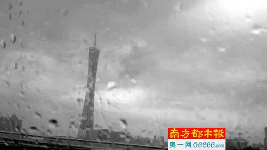 广州它就是爱下雨-南方都市报·奥一网