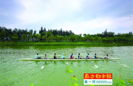 大沙河上刮起“竞速旋风”