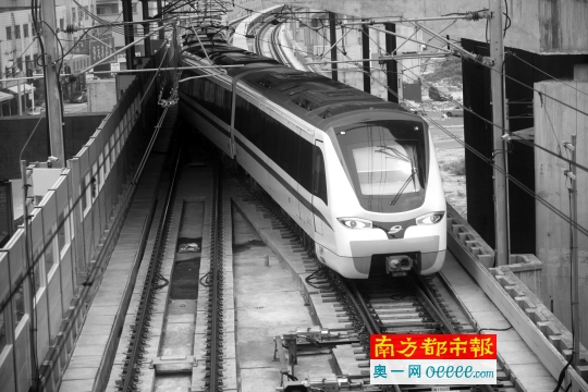 珠海与包头GDP_珠海40年gdp发展图片