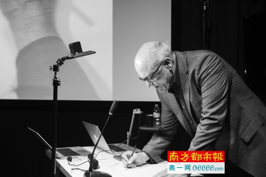 格兰·基恩刚拿下了奥斯卡最佳动画短片奖,将执导东方梦工厂的动画